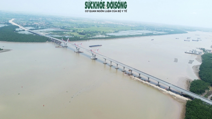 Sau 50 năm hoạt động, phà Rừng sẽ chỉ còn là ký ức- Ảnh 12. Sau 50 năm hoạt động, phà Rừng sẽ chỉ còn là ký ức- Ảnh 12.
