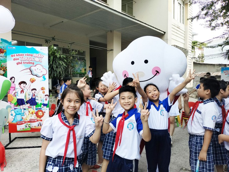 Thương hiệu Quốc gia Travicol khởi động hành trình "Chăm sóc sức khỏe học đường"- Ảnh 1. Thương hiệu Quốc gia Travicol khởi động hành trình "Chăm sóc sức khỏe học đường"- Ảnh 1.