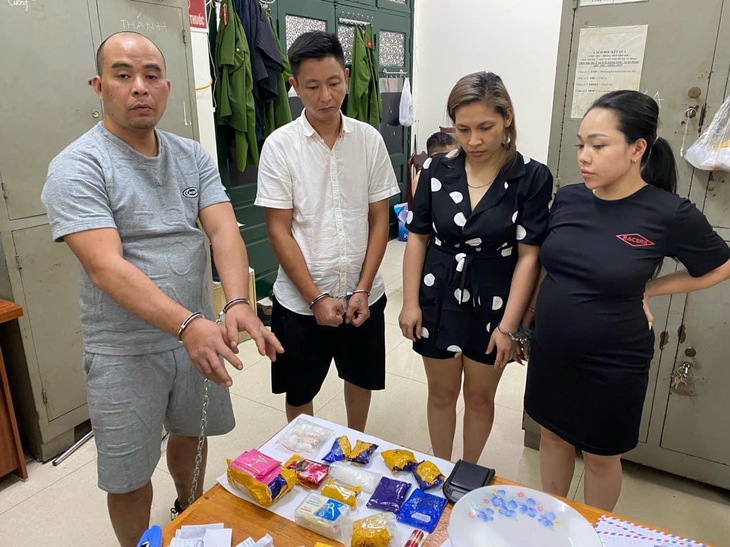 Triệt xoá nhóm đối tượng tàng trữ hơn 3200 viên ma túy- Ảnh 1. Triệt xoá nhóm đối tượng tàng trữ hơn 3200 viên ma túy- Ảnh 1.