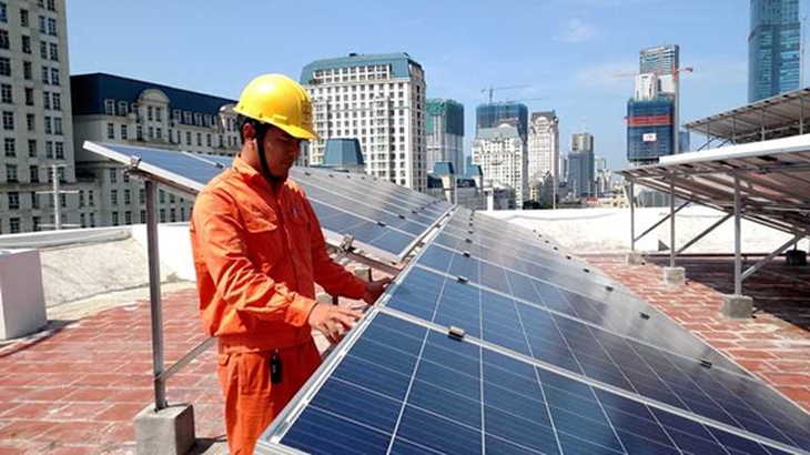 Chuyên gia đề xuất lắp đồng hồ 2 chiều để mua bán điện mặt trời- Ảnh 2. Chuyên gia đề xuất lắp đồng hồ 2 chiều để mua bán điện mặt trời- Ảnh 2.