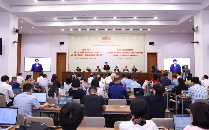 Quốc hội xem xét, quyết định công tác nhân sự tại Kỳ họp thứ 7