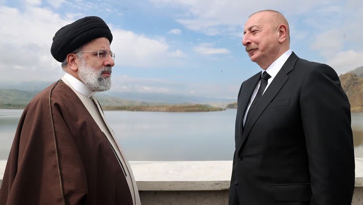 Tổng thống Iran “đang gặp nguy hiểm về tính mạng” sau vụ tai nạn trực thăng- Ảnh 1. Tổng thống Iran “đang gặp nguy hiểm về tính mạng” sau vụ tai nạn trực thăng- Ảnh 1.