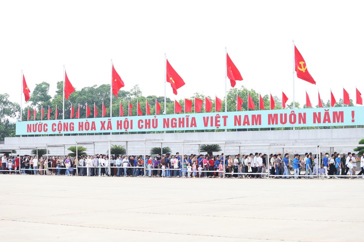 Từ hôm nay (10/6) tạm dừng tổ chức viếng Lăng Chủ tịch Hồ Chí Minh- Ảnh 2. Từ hôm nay (10/6) tạm dừng tổ chức viếng Lăng Chủ tịch Hồ Chí Minh- Ảnh 2.