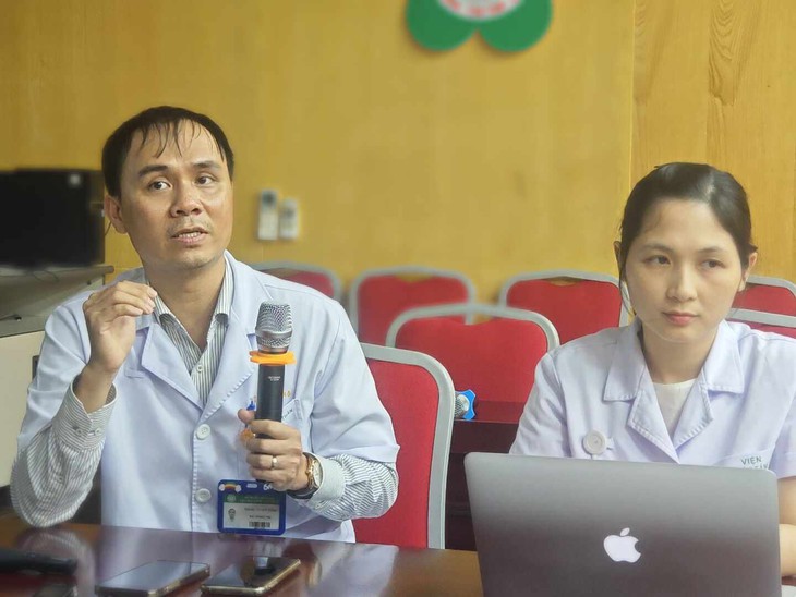 Ăn uống vô độ, nữ sinh viên 20 tuổi phải nhập viện tâm thần - Ảnh 1.