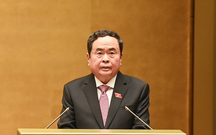 "Các ĐBQH xem xét, thảo luận kỹ lưỡng để quyết định công tác nhân sự bảo đảm chặt chẽ, đúng quy định"