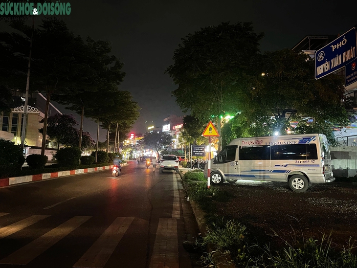 Tuyến phố không đèn đường giữa lòng Thủ đô- Ảnh 9.