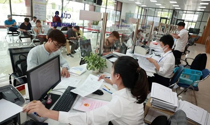 Thủ tướng: Bảo đảm nguồn lực để tiếp tục triển khai chính sách tiền lương- Ảnh 2. Thủ tướng: Bảo đảm nguồn lực để tiếp tục triển khai chính sách tiền lương- Ảnh 2.