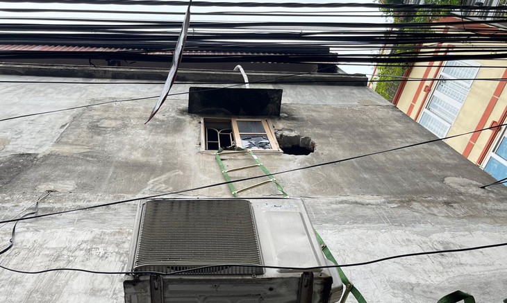 Sau vụ cháy 14 người tử vong, làm sao để đảm bảo an toàn PCCC tại nhà trọ, chung cư?- Ảnh 4. Sau vụ cháy 14 người tử vong, làm sao để đảm bảo an toàn PCCC tại nhà trọ, chung cư?- Ảnh 4.