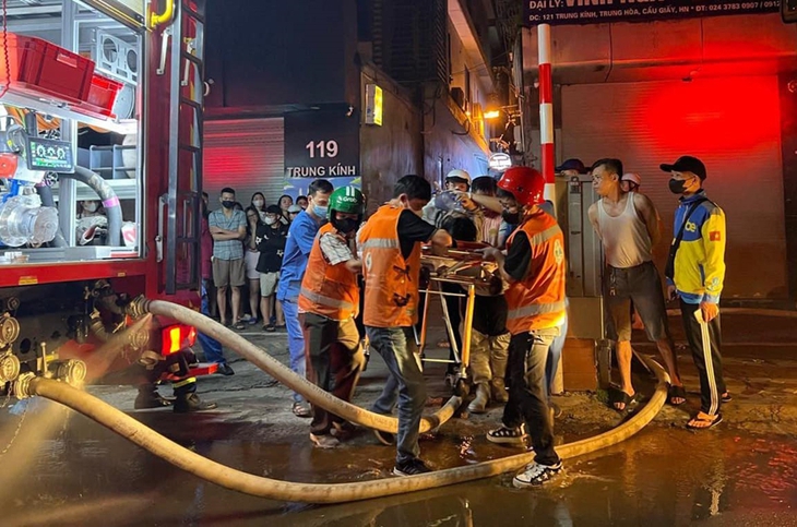Xót thương cặp vợ chồng ra đi ở tuổi đôi mươi trong vụ cháy nhà trọ 14 người chết- Ảnh 1.