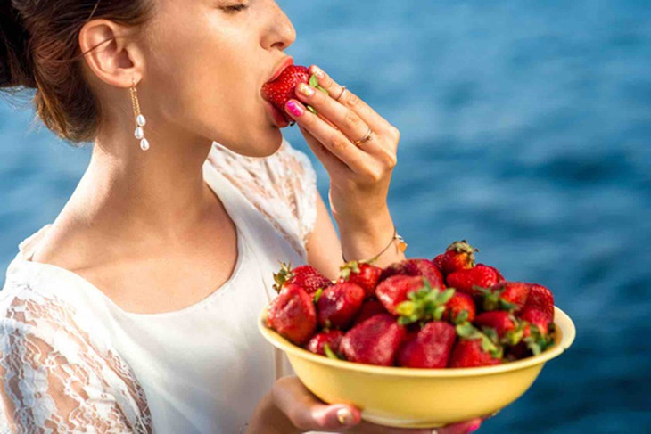 7 món ăn nhẹ tuyệt vời giúp 'tín đồ ăn vặt' giảm cân - Ảnh 3. 7 món ăn nhẹ tuyệt vời giúp 'tín đồ ăn vặt' giảm cân - Ảnh 3.