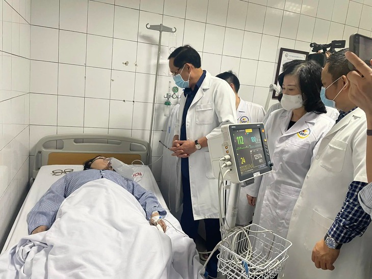 Hỗ trợ ban đầu 50 triệu đồng/nạn nhân vụ cháy nhà trọ ở Trung Kính- Ảnh 1. Hỗ trợ ban đầu 50 triệu đồng/nạn nhân vụ cháy nhà trọ ở Trung Kính- Ảnh 1.