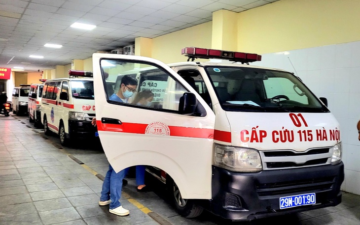 Bác sĩ 115 kể lại khoảnh khắc khi tiếp cận vụ cháy nhà trọ làm 14 người tử vong- Ảnh 2.