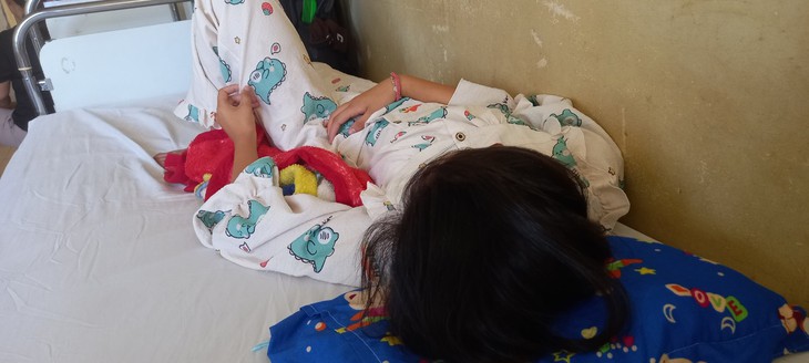 Từ vụ nữ sinh bị nhóm bạn hành hung: Chuyên gia tâm lý chỉ những việc phụ huynh cần làm- Ảnh 3. Từ vụ nữ sinh bị nhóm bạn hành hung: Chuyên gia tâm lý chỉ những việc phụ huynh cần làm- Ảnh 3.
