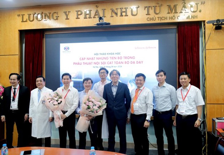 Bệnh viện Hữu nghị Đa khoa Nghệ An phát triển kỹ thuật phẫu thuật nội soi dạ dày- Ảnh 4.