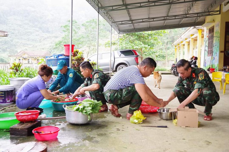 Ấm lòng những