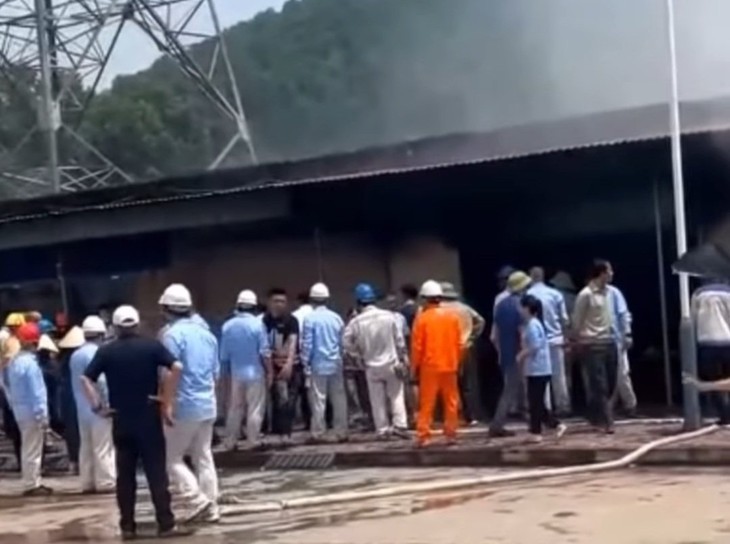 Cháy quán cơm ở Hải Dương 1 cháu bé tử vong, 1 bé bị thương nặng- Ảnh 1.
