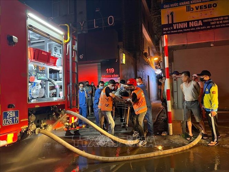 Bộ Tài chính thông tin việc bồi thường cho nạn nhân vụ cháy tại phố Trung Kính- Ảnh 1. Bộ Tài chính thông tin việc bồi thường cho nạn nhân vụ cháy tại phố Trung Kính- Ảnh 1.