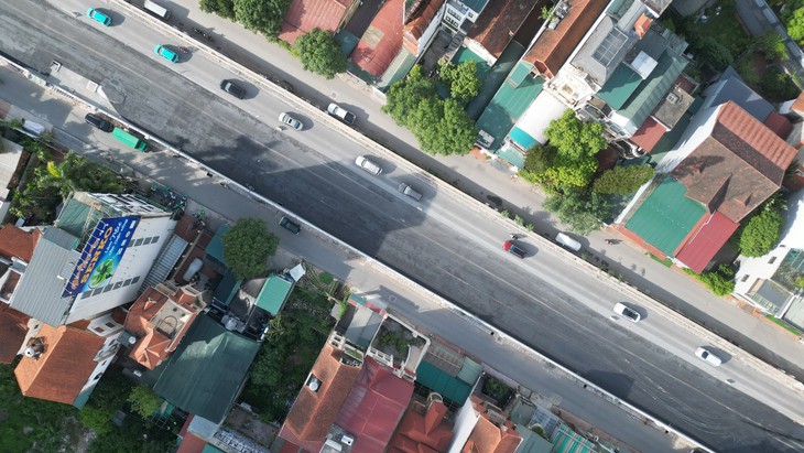 Cận cảnh hơn 1 km đường Âu Cơ mở rộng chuẩn bị thông xe- Ảnh 8.