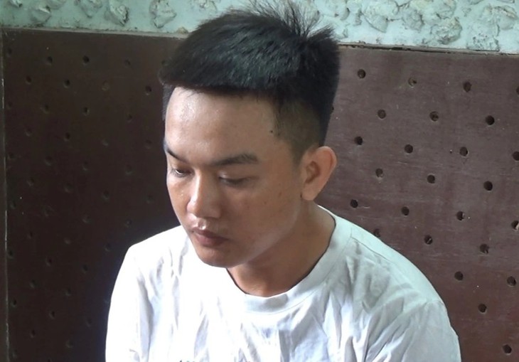 Giả danh cảnh sát hình sự cướp tài sản- Ảnh 1.