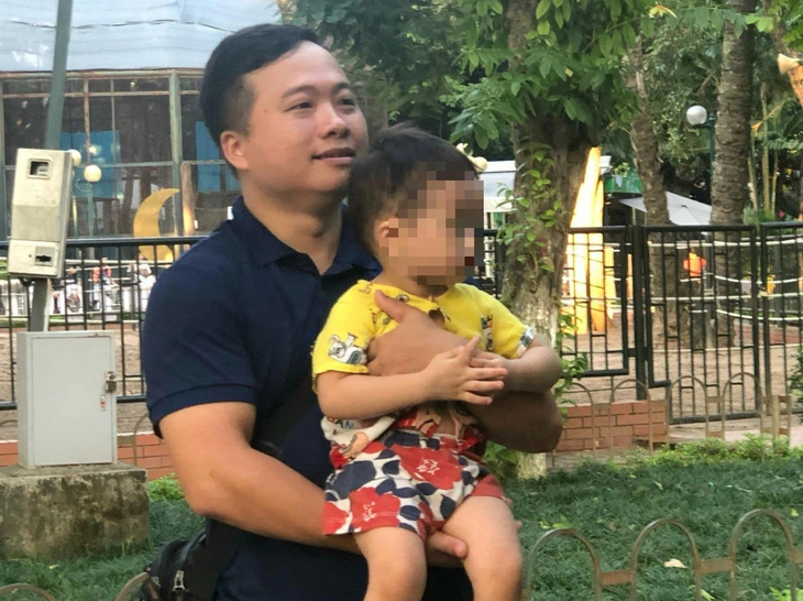 Có nên kéo dài, linh hoạt số ngày nghỉ thai sản cho lao động nam?- Ảnh 1. Có nên kéo dài, linh hoạt số ngày nghỉ thai sản cho lao động nam?- Ảnh 1.
