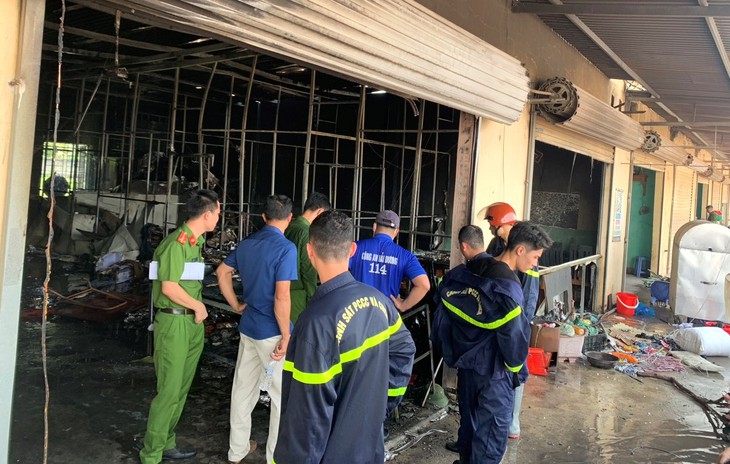 Hé lộ nguyên nhân vụ cháy quán ăn khiến con chủ quán tử vong- Ảnh 1.