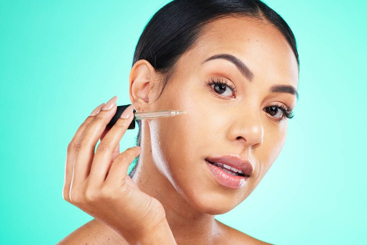 Cách sử dụng retinol an toàn vào mùa hè- Ảnh 1. Cách sử dụng retinol an toàn vào mùa hè- Ảnh 1.