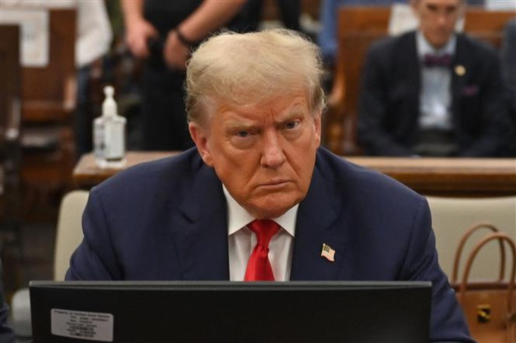 Bồi thẩm đoàn bắt đầu nghị án, cựu Tổng thống Mỹ Donald Trump tỏ ra bi quan- Ảnh 1.