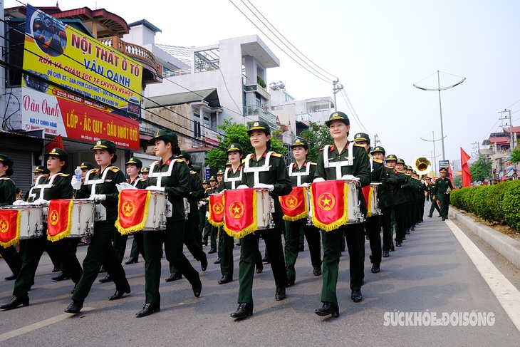 Hơn 12.000 người tham gia chương trình Sơ duyệt Lễ kỷ niệm 70 năm Chiến thắng Điện Biên Phủ- Ảnh 4.