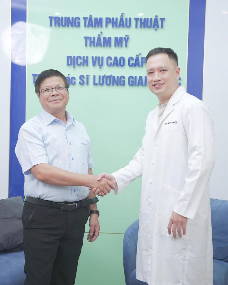 Chặng đường của vị bác sĩ tận tâm nhằm nâng tầm sắc vóc cho phái đẹp- Ảnh 2. Chặng đường của vị bác sĩ tận tâm nhằm nâng tầm sắc vóc cho phái đẹp- Ảnh 2.