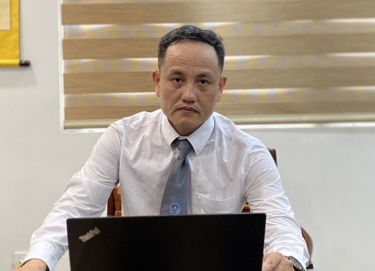 'Lỗ hổng' quy định xe đưa đón học sinh nhìn từ vụ bé 5 tuổi tử vong do bị bỏ quên trên ô tô- Ảnh 2. 'Lỗ hổng' quy định xe đưa đón học sinh nhìn từ vụ bé 5 tuổi tử vong do bị bỏ quên trên ô tô- Ảnh 2.
