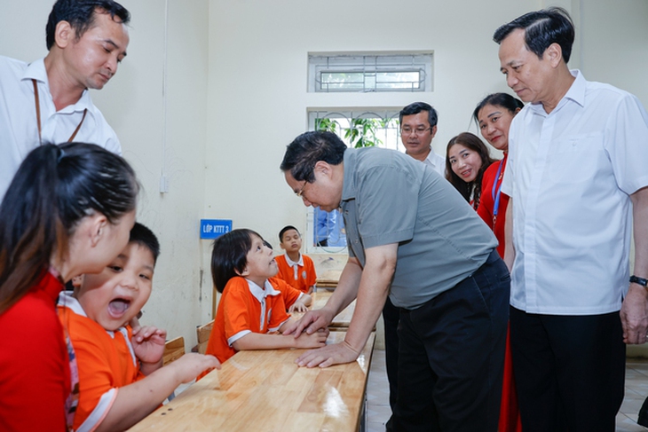Thủ tướng: Đầu tư cho trẻ em là đầu tư cho tương lai của đất nước- Ảnh 2.
