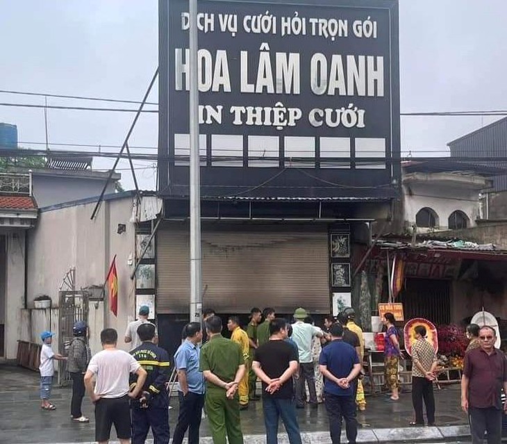 Cháy cửa hàng hoa ở Hải Dương lúc rạng sáng, nam sinh lớp 6 tử vong- Ảnh 1.