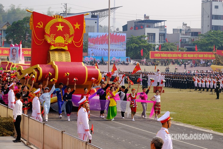Tổng duyệt diễu binh, diễu hành kỷ niệm 70 năm Chiến thắng Điện Biên Phủ- Ảnh 3.