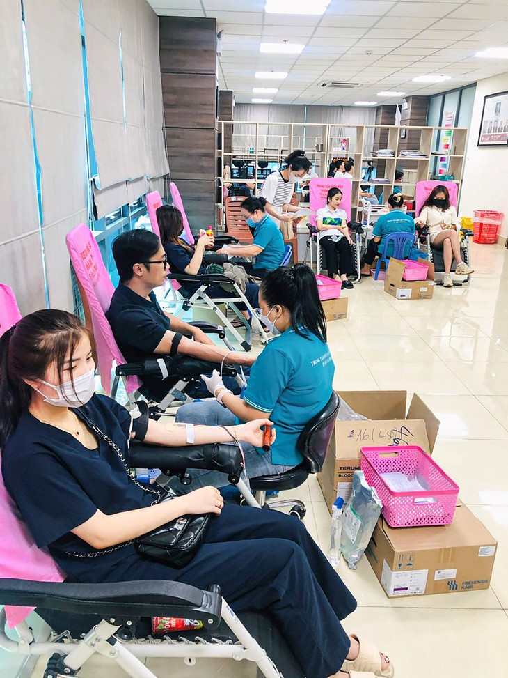 Pharmacity tổ chức "Ngày hội hiến máu" – chia sẻ giọt hồng yêu thương nhân kỷ niệm 13 năm thành lập- Ảnh 2.