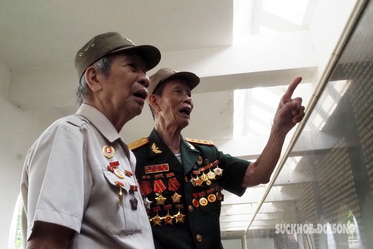 'Chúng tôi thay nhau đánh quân địch và đã chiến đấu, chiến thắng ở đây'- Ảnh 2. 'Chúng tôi thay nhau đánh quân địch và đã chiến đấu, chiến thắng ở đây'- Ảnh 2.