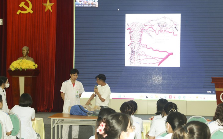Chuyển giao kỹ thuật giảm tỷ lệ tử vong mẹ cho các địa phương
