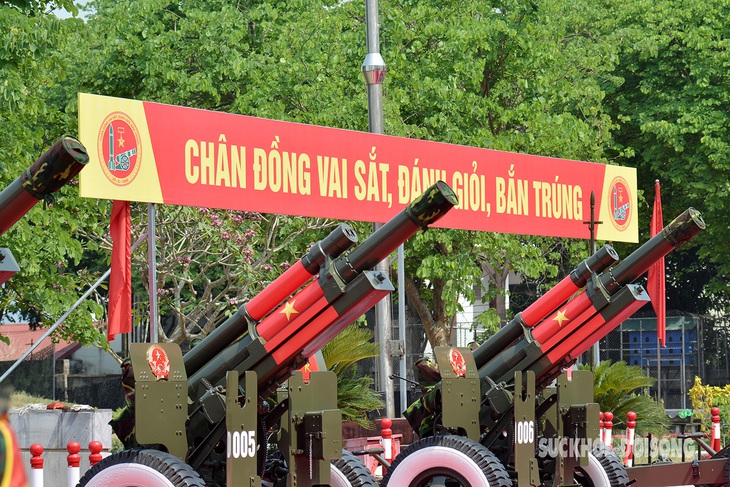 Dàn pháo lễ sẵn sàng khai hỏa trên bầu trời tại Lễ kỷ niệm 70 năm Chiến thắng Điện Biên Phủ- Ảnh 4. Dàn pháo lễ sẵn sàng khai hỏa trên bầu trời tại Lễ kỷ niệm 70 năm Chiến thắng Điện Biên Phủ- Ảnh 4.