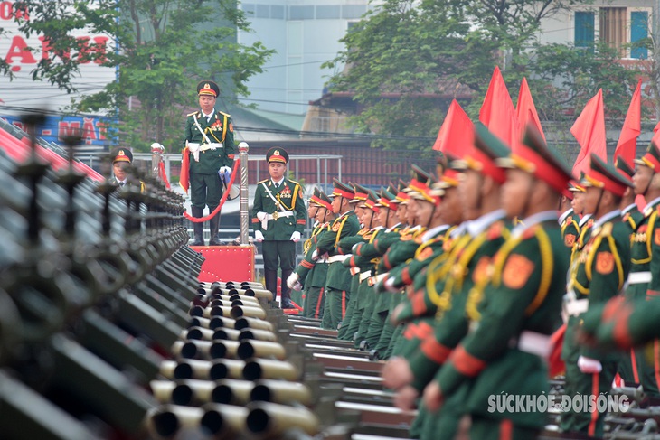 Dàn pháo lễ sẵn sàng khai hỏa trên bầu trời tại Lễ kỷ niệm 70 năm Chiến thắng Điện Biên Phủ- Ảnh 2. Dàn pháo lễ sẵn sàng khai hỏa trên bầu trời tại Lễ kỷ niệm 70 năm Chiến thắng Điện Biên Phủ- Ảnh 2.