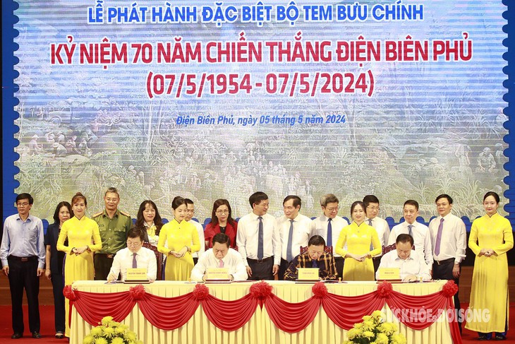 Tạo mọi điều kiện thuận lợi cho báo chí đưa tin về Lễ kỷ niệm 70 năm Chiến thắng Điện Biên Phủ- Ảnh 3. Tạo mọi điều kiện thuận lợi cho báo chí đưa tin về Lễ kỷ niệm 70 năm Chiến thắng Điện Biên Phủ- Ảnh 3.