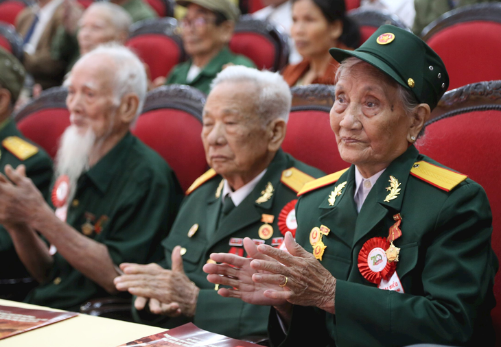 Chuyện về những người mở đường, gánh gạo, kéo pháo vào Điện Biên- Ảnh 6.