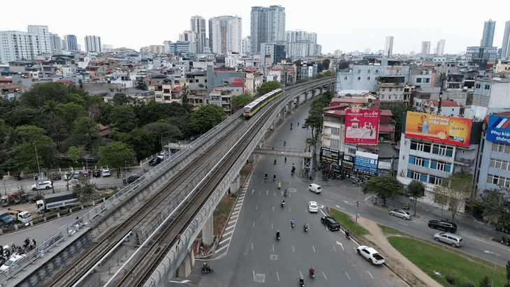 Yêu cầu làm rõ nguyên nhân sự cố dừng tàu trên cao tuyến Nhổn - ga Hà Nội- Ảnh 2.
