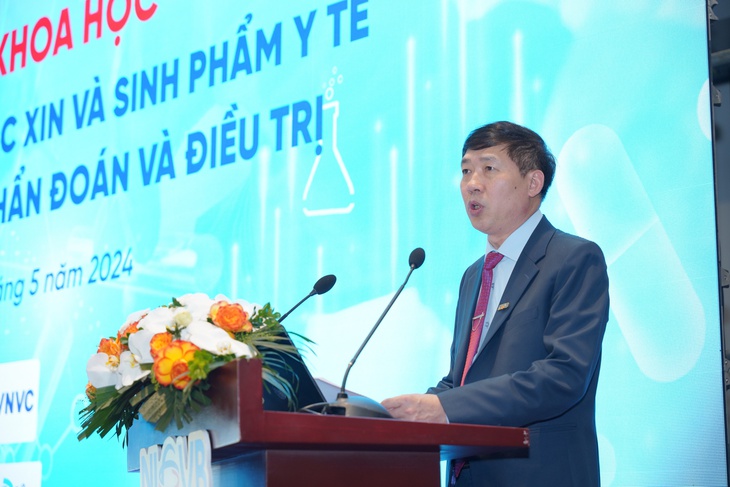 Nỗ lực kiểm định để bảo đảm chất lượng vaccine, sinh phẩm y tế phòng, điều trị bệnh- Ảnh 1.