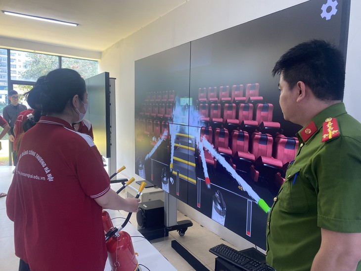 Ra mắt Trung tâm PCCC&CNCH để người dân tìm hiểu, trải nghiệm, nâng cao nhận thức về PCCC- Ảnh 2.