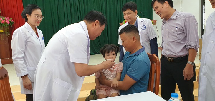 Bộ Y tế tổ chức chiến dịch bổ sung vitamin A cho 6 triệu trẻ em, bắt đầu từ ngày Quốc tế Thiếu nhi- Ảnh 4. Bộ Y tế tổ chức chiến dịch bổ sung vitamin A cho 6 triệu trẻ em, bắt đầu từ ngày Quốc tế Thiếu nhi- Ảnh 4.