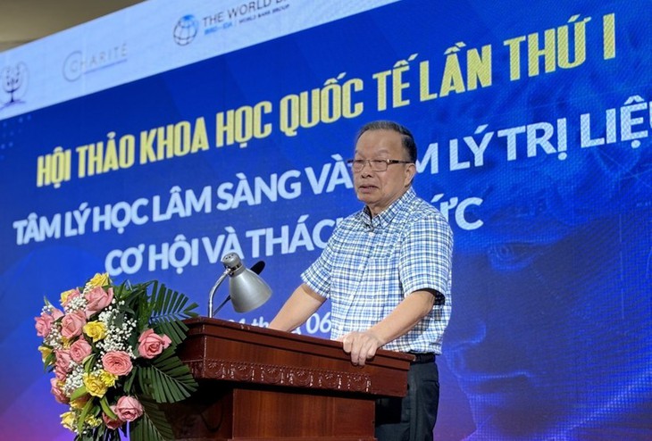 Nhiều khó khăn và thách thức của nhà tâm lý lâm sàng- Ảnh 1.