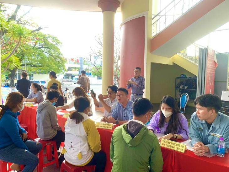 Đẩy mạnh giải quyết chế độ bảo hiểm thất nghiệp ở Khánh Hòa- Ảnh 2.