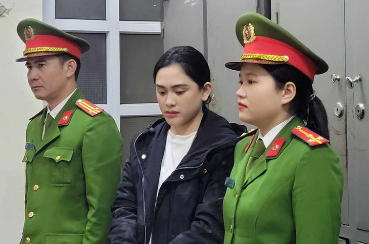 Cái kết của hot girl say rượu lái xe tông chết người- Ảnh 1. Cái kết của hot girl say rượu lái xe tông chết người- Ảnh 1.