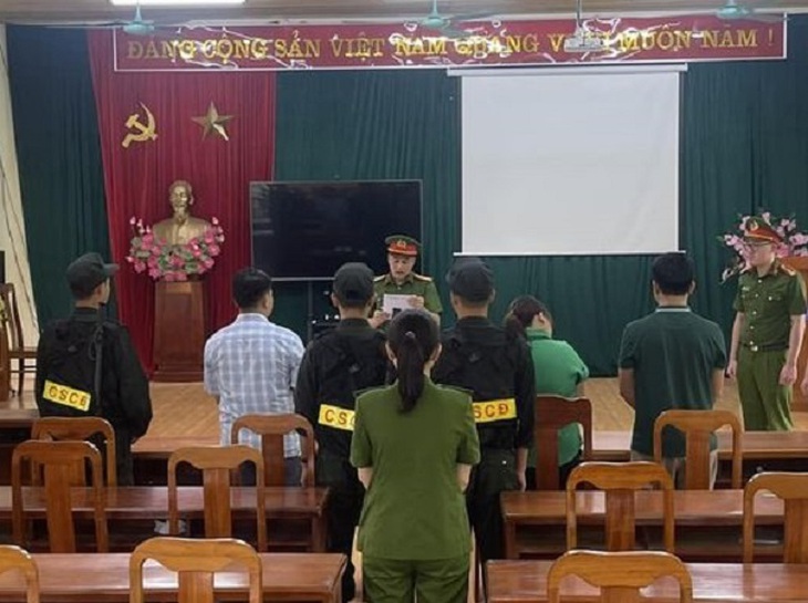Bí thư và Chủ tịch xã ở Bắc Kạn bị bắt tạm giam vì lập hồ sơ khống- Ảnh 1.
