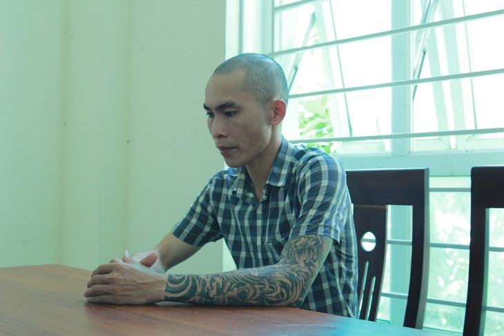 Nguyễn Đình Sơn - đối tượng cầm đầu ổ nhóm trộm cắp, tiêu thụ xe mô tô trộm cắp tại Nghệ An. Nguyễn Đình Sơn - đối tượng cầm đầu ổ nhóm trộm cắp, tiêu thụ xe mô tô trộm cắp tại Nghệ An.