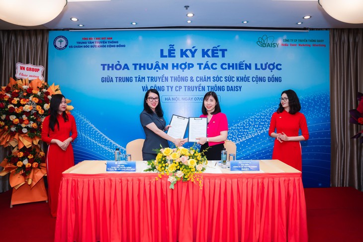 Daisy Media hợp tác chiến lược với Trung tâm Truyền thông & CSSKCĐ: Hiện thực giấc mơ truyền thông y tế chuẩn khoa học- Ảnh 1. Daisy Media hợp tác chiến lược với Trung tâm Truyền thông & CSSKCĐ: Hiện thực giấc mơ truyền thông y tế chuẩn khoa học- Ảnh 1.